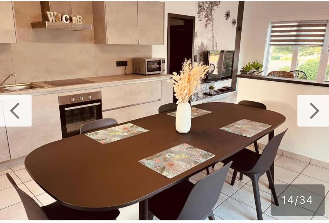 La Villa Bastogne Gite 4 Personnes Exterior photo