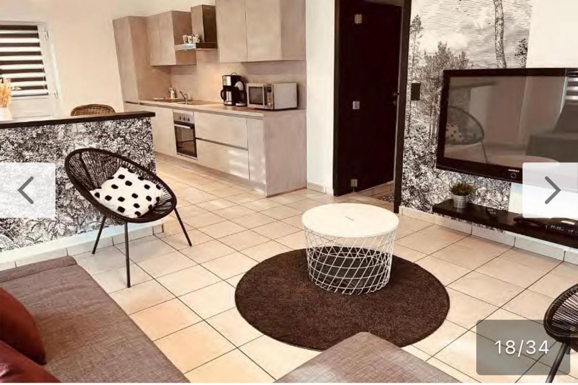 La Villa Bastogne Gite 4 Personnes Exterior photo